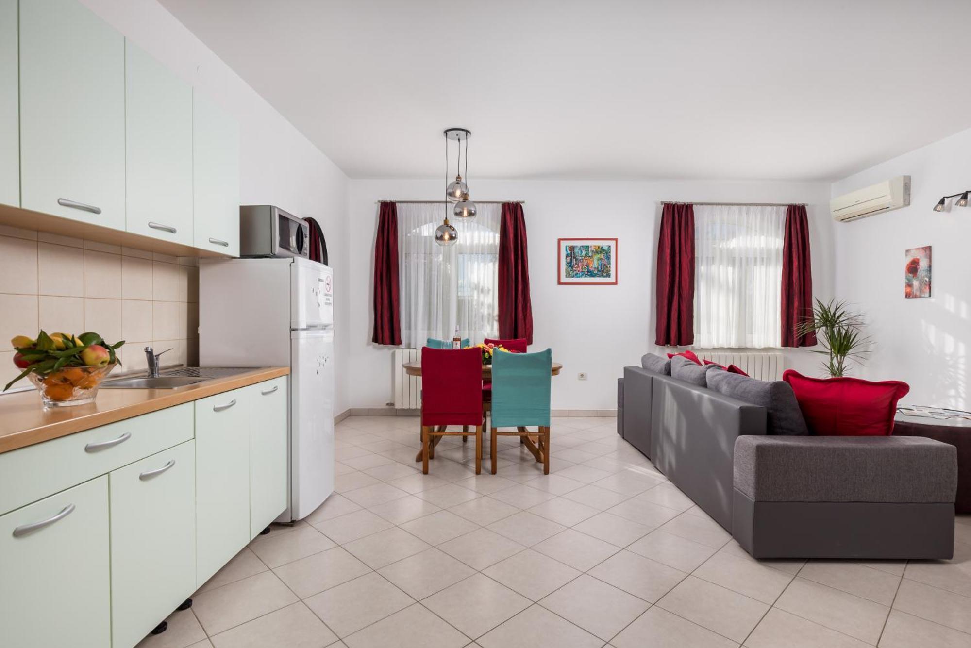 Apartments Kovacic Kraljevica Exterior foto