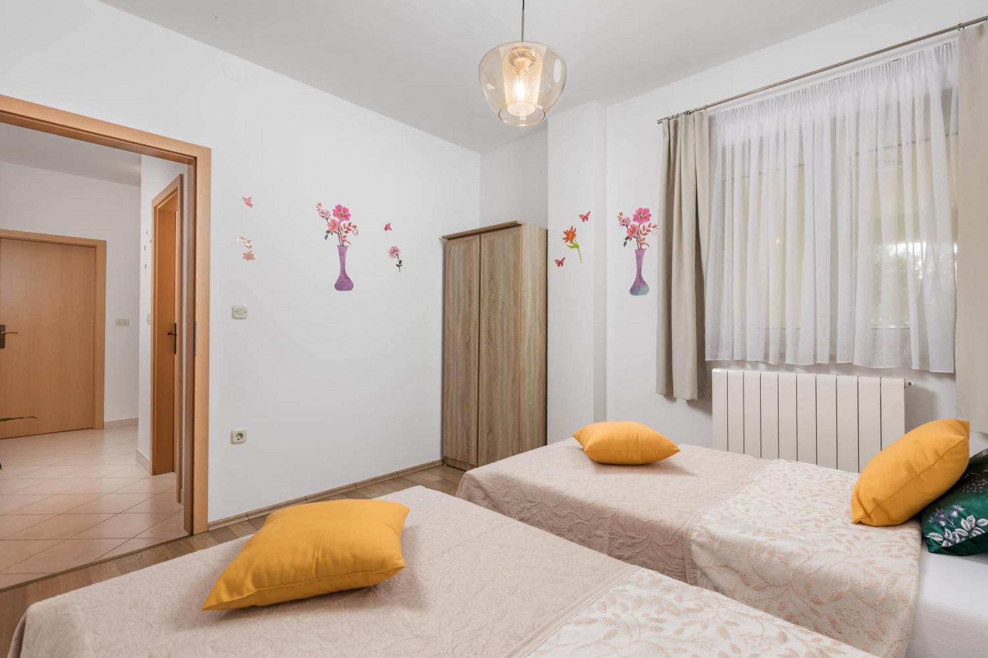 Apartments Kovacic Kraljevica Exterior foto